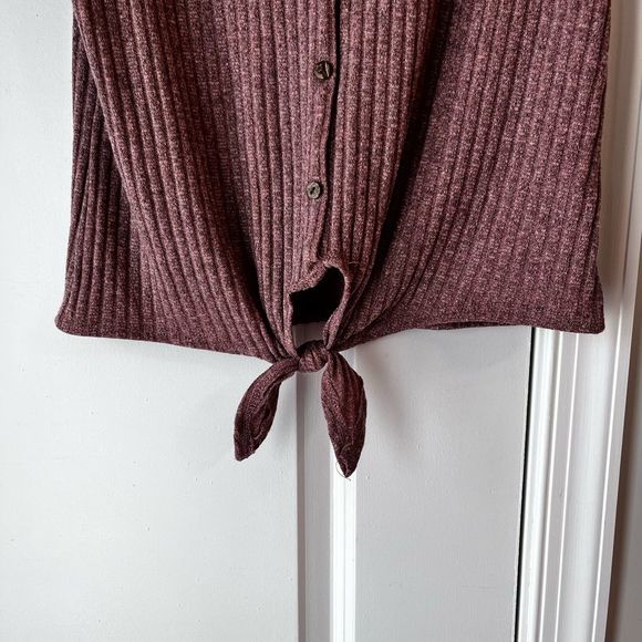 Olivia Rae knit tank - size L - Picture 2 of 5